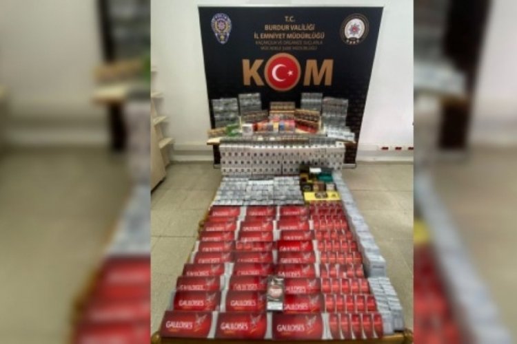 Burdur'da bin 565 paket ka&ccedil;ak sigara ele ge&ccedil;irildi