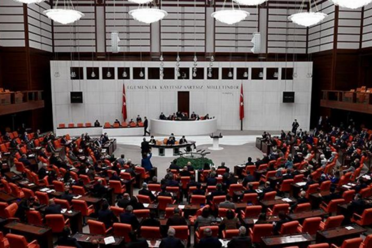 TBMM'de b&uuml;t&ccedil;e g&ouml;r&uuml;şmeleri 14 g&uuml;n s&uuml;recek