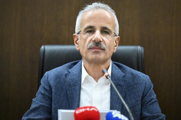 Bakan Uraloğlu: Yatırımların artması i&ccedil;in &ccedil;alışıyoruz