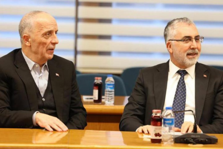 Bakan Işıkhan, Erg&uuml;n Atalay'ı ziyaret etti