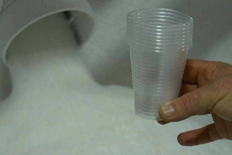 Plastik ve karton bardaktaki tehlikeye dikkat!