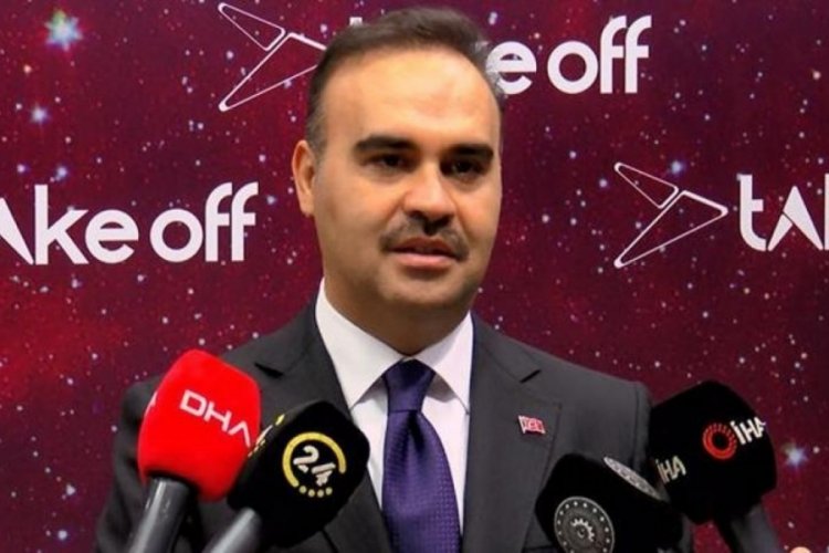Bakan Kacır, 'Take Off Zirvesi'nde konuştu