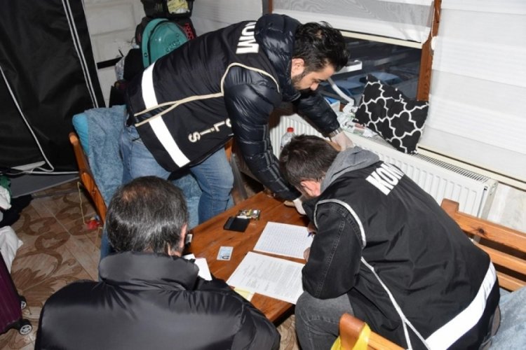 Noterde r&uuml;şvet ağı! 234 kişi g&ouml;zaltına alındı