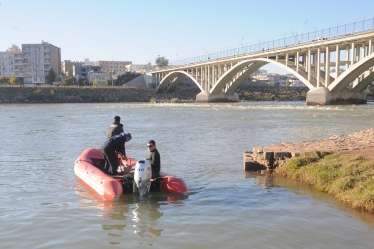 Dicle Nehri'nde kaybolan Zelin'in cansız bedeni Suriye'de bulundu