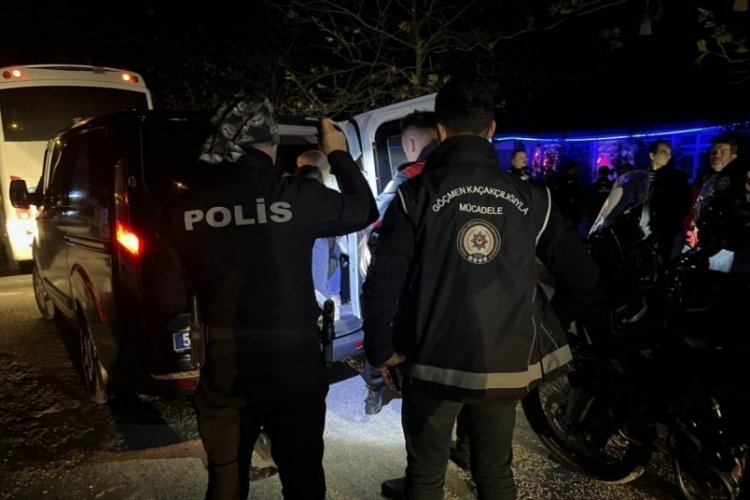 Sakarya'da fuhuş operasyonu: 8 gazino ve 1 restoran m&uuml;h&uuml;rlendi