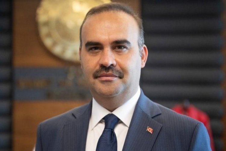 Bakan Kacır a&ccedil;ıkladı! T&uuml;rkiye ile Katar arasında 12 kritik imza
