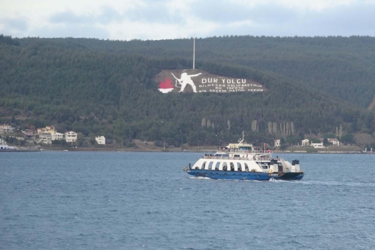Bozcaada ve G&ouml;k&ccedil;eada'ya yarınki feribot seferleri iptal edildi