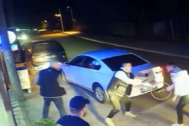 Sakarya'da husumetlisini ve bir kişiyi silahla yaralayan ş&uuml;pheli teslim oldu