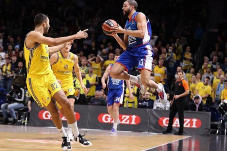 Anadolu Efes, Alba Berlin deplasmanından galip ayrıldı