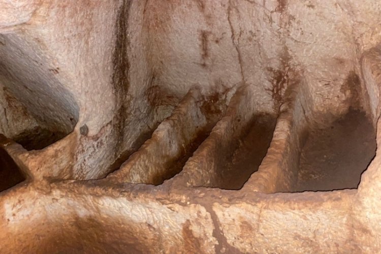 Adıyaman'da 1800 yıllık oda mezar bulundu