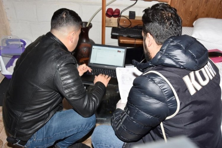 Noterde r&uuml;şvet ağı! 11 kişi tutuklandı