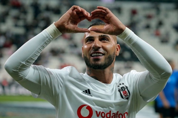 Ricardo Quaresma: Futbola Beşiktaş taraftarının &ouml;n&uuml;nde veda etmek istiyorum