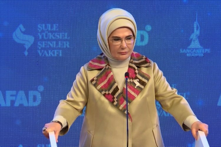 Emine Erdoğan: T&uuml;rkiye milli gelirine oranla d&uuml;nyanın en c&ouml;mert &uuml;lkesi