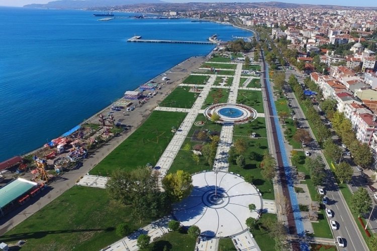 Tekirdağ'da d&uuml;zenlenen &Uuml;nilig futbol m&uuml;sabakaları sona erdi