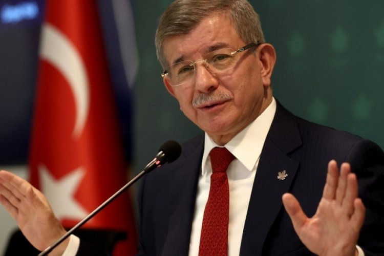 Ahmet Davutoğlu, 2028'de Cumhurbaşkanı Adayı olacağını duyurdu