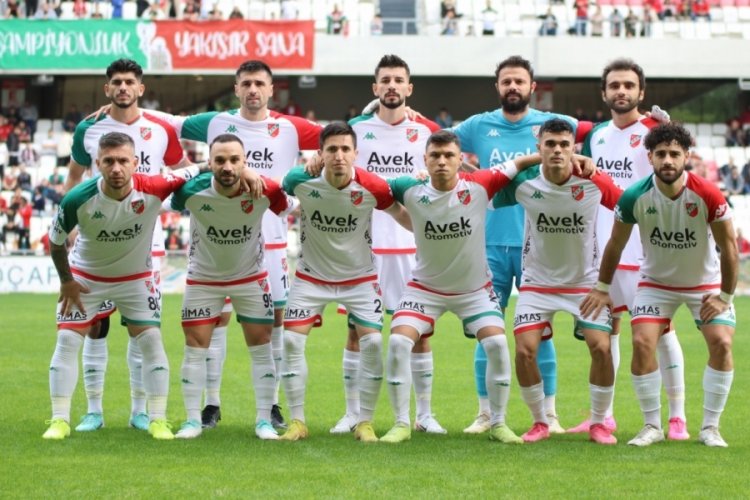Karşıyaka, hedeften uzaklaştı