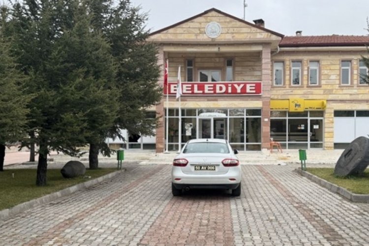 Belediyenin &ccedil;elik kasası &ccedil;alındı