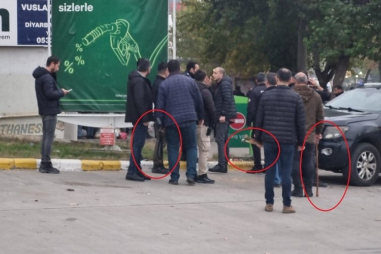 Diyarbakır'da 'arazi' kavgası! &Ccedil;ok sayıda yaralı var