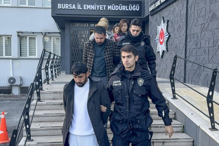 Bursa'da b&uuml;y&uuml;k vurgun yapmışlardı! 4 ş&uuml;pheliden 2'si tutuklandı