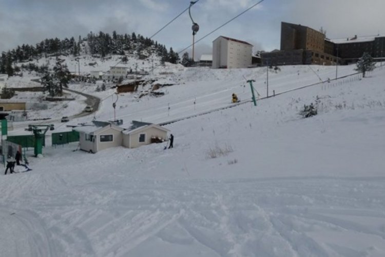 Kartalkaya'da kayak sezonu a&ccedil;ılıyor