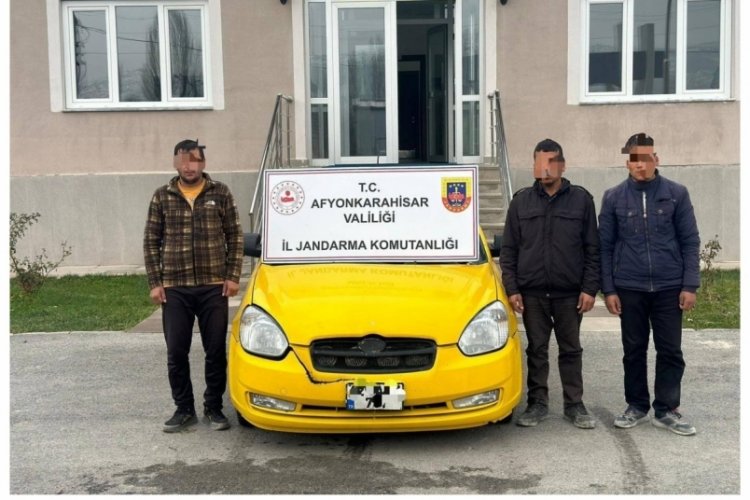 Konya'da d&uuml;zensiz g&ouml;&ccedil;men operasyonu! 3 g&ouml;zaltı