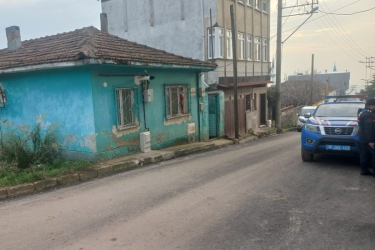 Bursa'da emekli polis memuru evinde &ouml;l&uuml; bulundu!