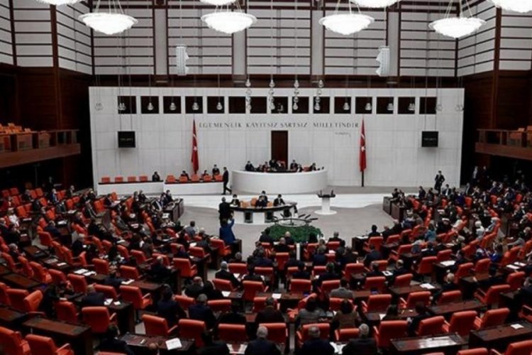 Meclis'te b&uuml;t&ccedil;e g&ouml;r&uuml;şmeleri yarına ertelendi