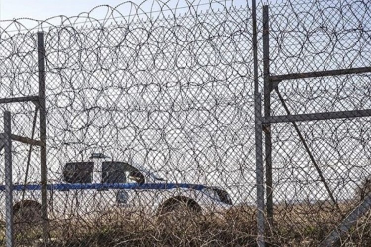Yunanistan'dan Meri&ccedil; Nehri kıyısına 35 kilometrelik ilave &ccedil;elik &ccedil;it