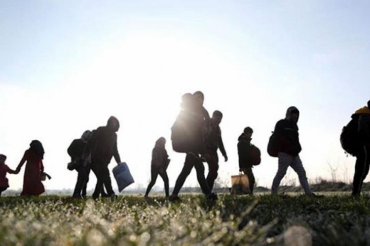Afyonkarahisar'da g&ouml;&ccedil;menlere operasyon