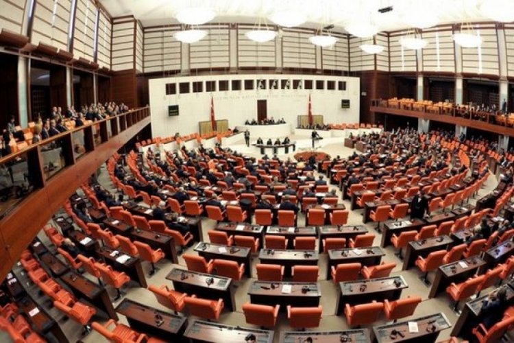 AK Parti milletvekilleri, TBMM Genel Kurulunda
