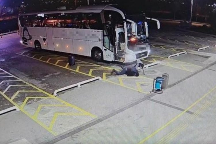 &Ccedil;orum otob&uuml;s terminalinde muavin yolcuyu darp etti!