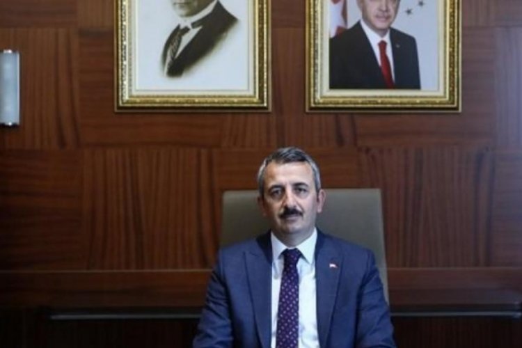 Edirne Valisi Sezer, k&uuml;t&uuml;phane inşaat alanında incelemede bulundu