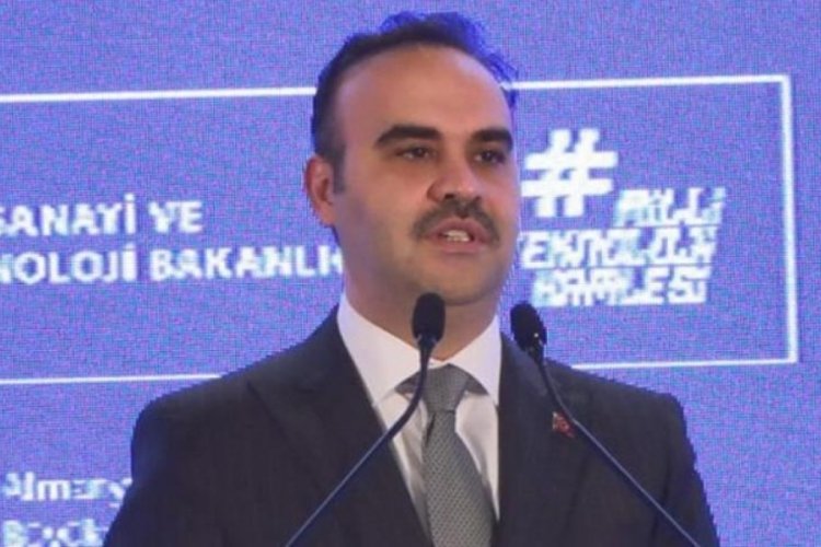 Bakan Kacır: Avrupa'nın bir numaralı g&uuml;neş paneli &uuml;reticisiyiz