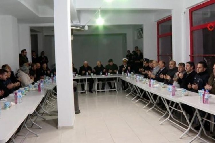 Bakan G&uuml;ler'den şehit evine taziye ziyareti!