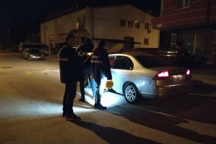 &Ccedil;orum'da korkun&ccedil; anlar! Caddede tartıştığı husumetlisini tabanca ile vurdu