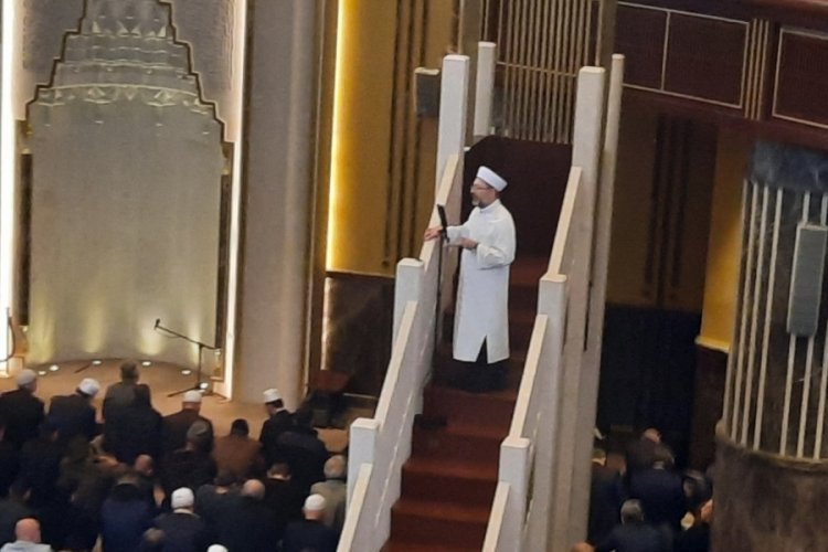 Ali Erbaş, Taksim Camii'nde hutbe verdi