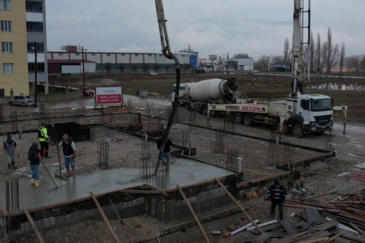 Maraş'ta &uuml;cretsiz konut başvuru şartları a&ccedil;ıklandı