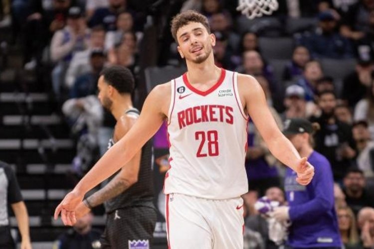 Alperen Şeng&uuml;n'&uuml;n 15 sayısı Houston'ı galibiyete taşıdı