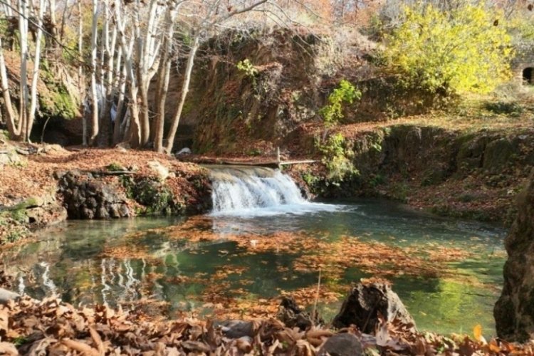 Mardin Yardere Şelalesi g&ouml;reni b&uuml;y&uuml;l&uuml;yor