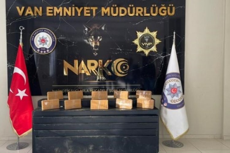 Van'da kilolarca uyuşturucu ele ge&ccedil;irildi