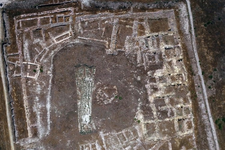 Anadolu'nun ilk yazılı belgelerinin olduğu K&uuml;ltepe'de bulunan bitkiler inceleniyor