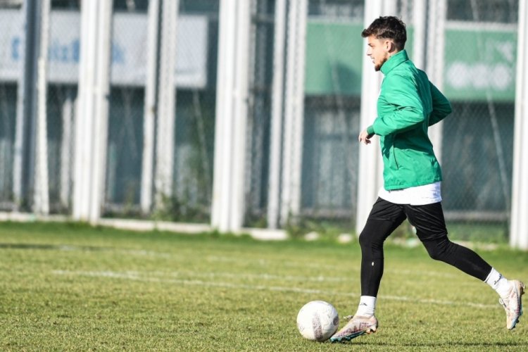 Bursaspor'da Diyarbekirspor ma&ccedil;ının son taktik provaları yapılıyor