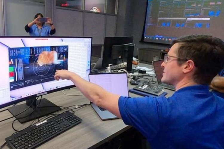 NASA, 31 milyon kilometre &ouml;teden D&uuml;nya'ya kedi videosu g&ouml;nderdi