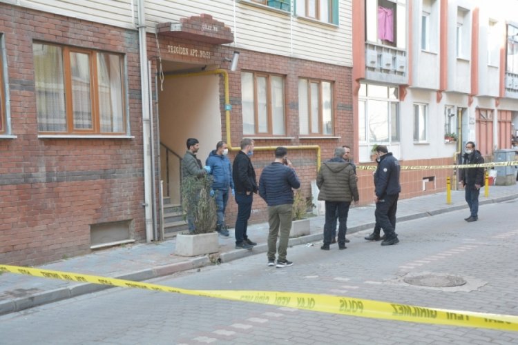 Balıkesir'de 3 aylık hamile kadını 97 yerinden bı&ccedil;aklayarak &ouml;ld&uuml;rd&uuml;!