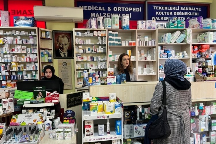 İla&ccedil; fiyatlarına y&uuml;zde 25 zam duyurusunun ardından ila&ccedil; krizi yeniden g&uuml;ndemde!