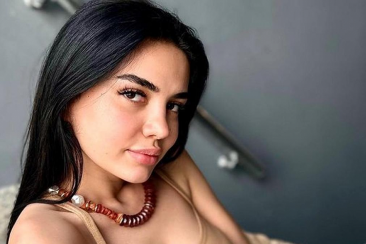 Ece Ronay: İnsan m&uuml;sveddesi dahil herkesi affediyorum
