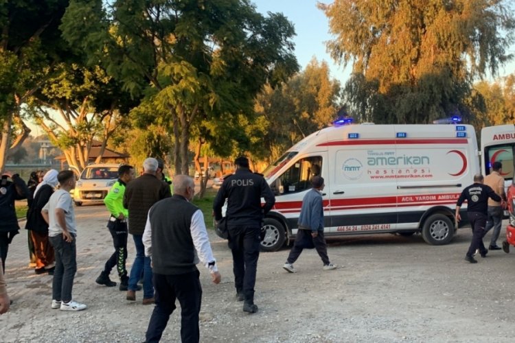 Mersin'de fren yerine gaz basınca baraj g&ouml;l&uuml;ne u&ccedil;tu: &Ccedil;ok sayıda yaralı var