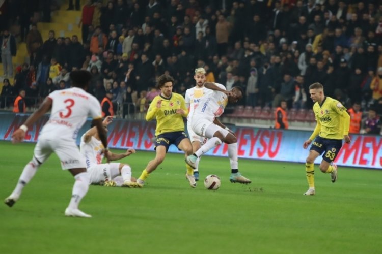 Kayserispor Fenerbah&ccedil;e'ye 4-3 mağlup oldu