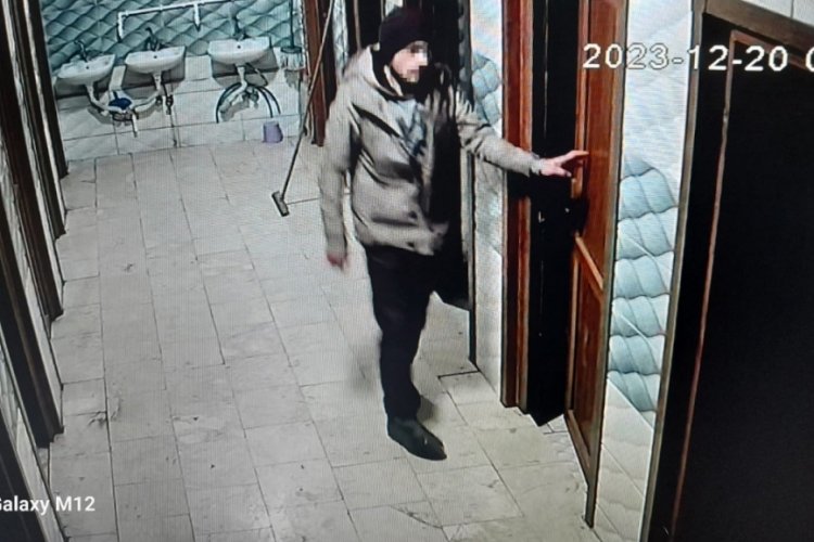 İstanbul Arnavutk&ouml;y'deki camilerin musluklarını &ccedil;aldı!