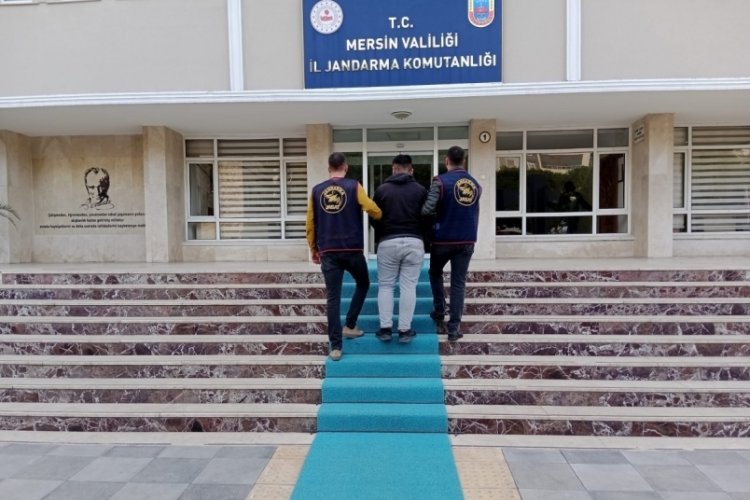 Mersin'de &ccedil;eşitli su&ccedil;lardan aranan 62 kişi tutuklandı